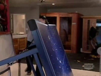 Still from Gave A Hundred